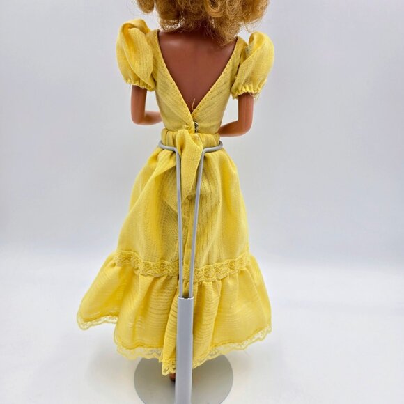 Vintage Magic Curl Barbie Doll 1981 3856 Original Yellow Dress Mattel Read - Picture 13 of 16